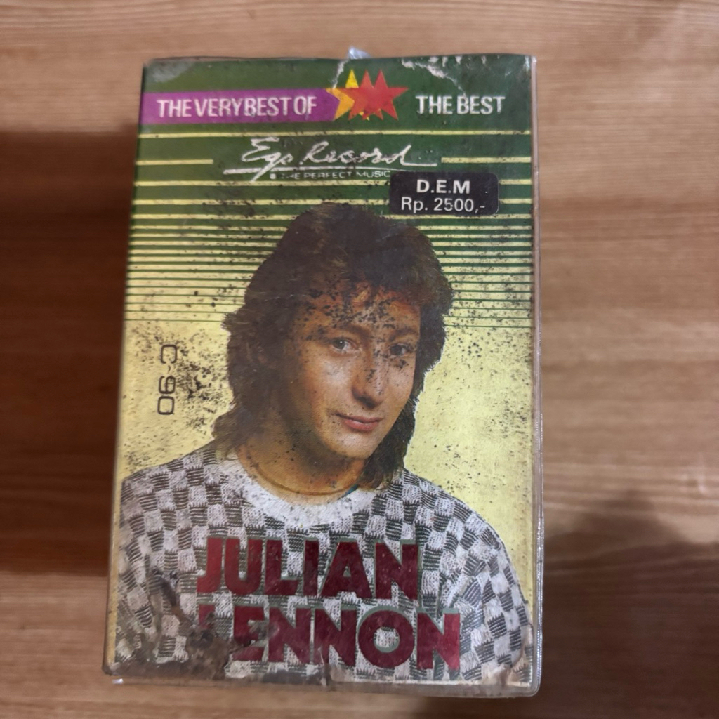 KASET PITA ORIGINAL JULIAN LENNON THE VERY BEST OF THE BEST JOHN YOKO ONO