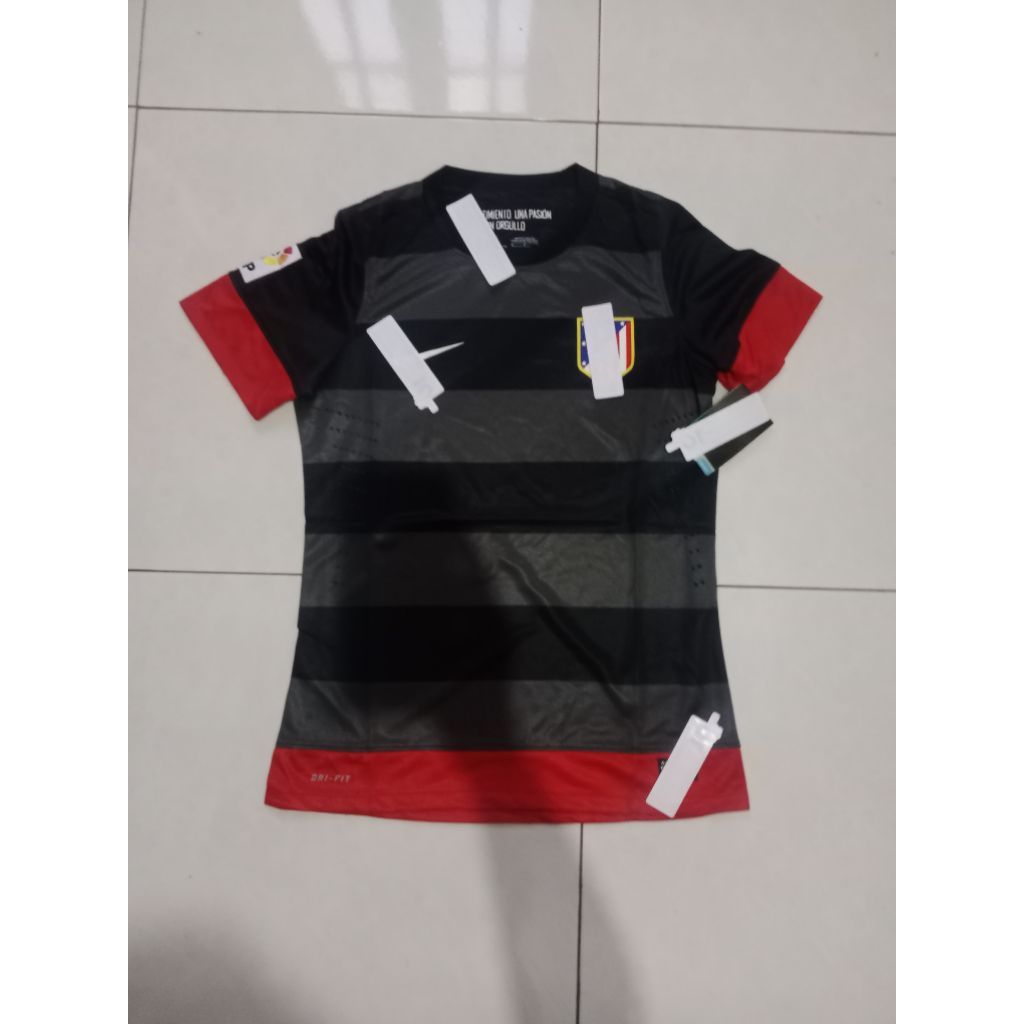 jersey Atletico madrid player issue hitam