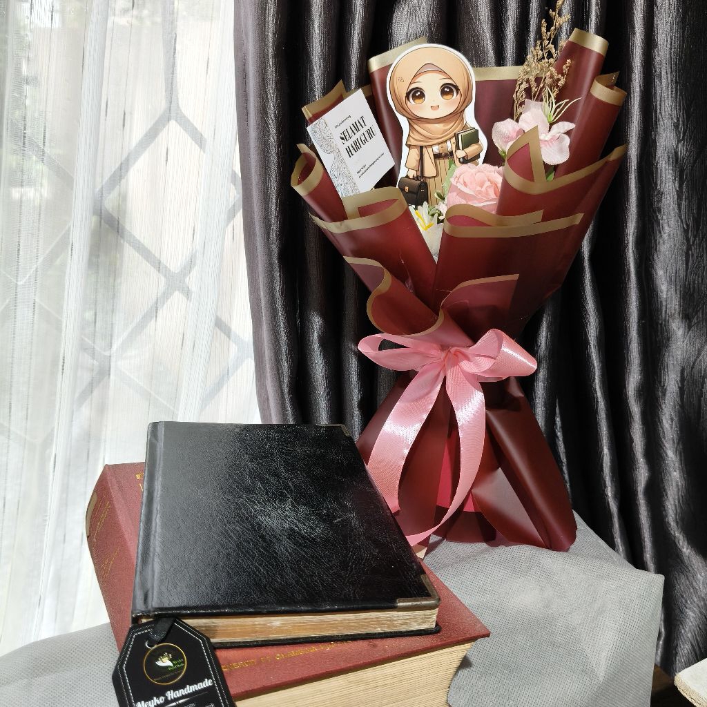 buket guru muslimah, buket untuk hadiah hari guru nasional. buket topper guru muslimah cantik