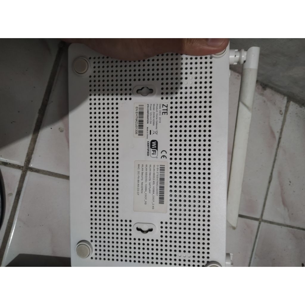 Router ZTE H298A