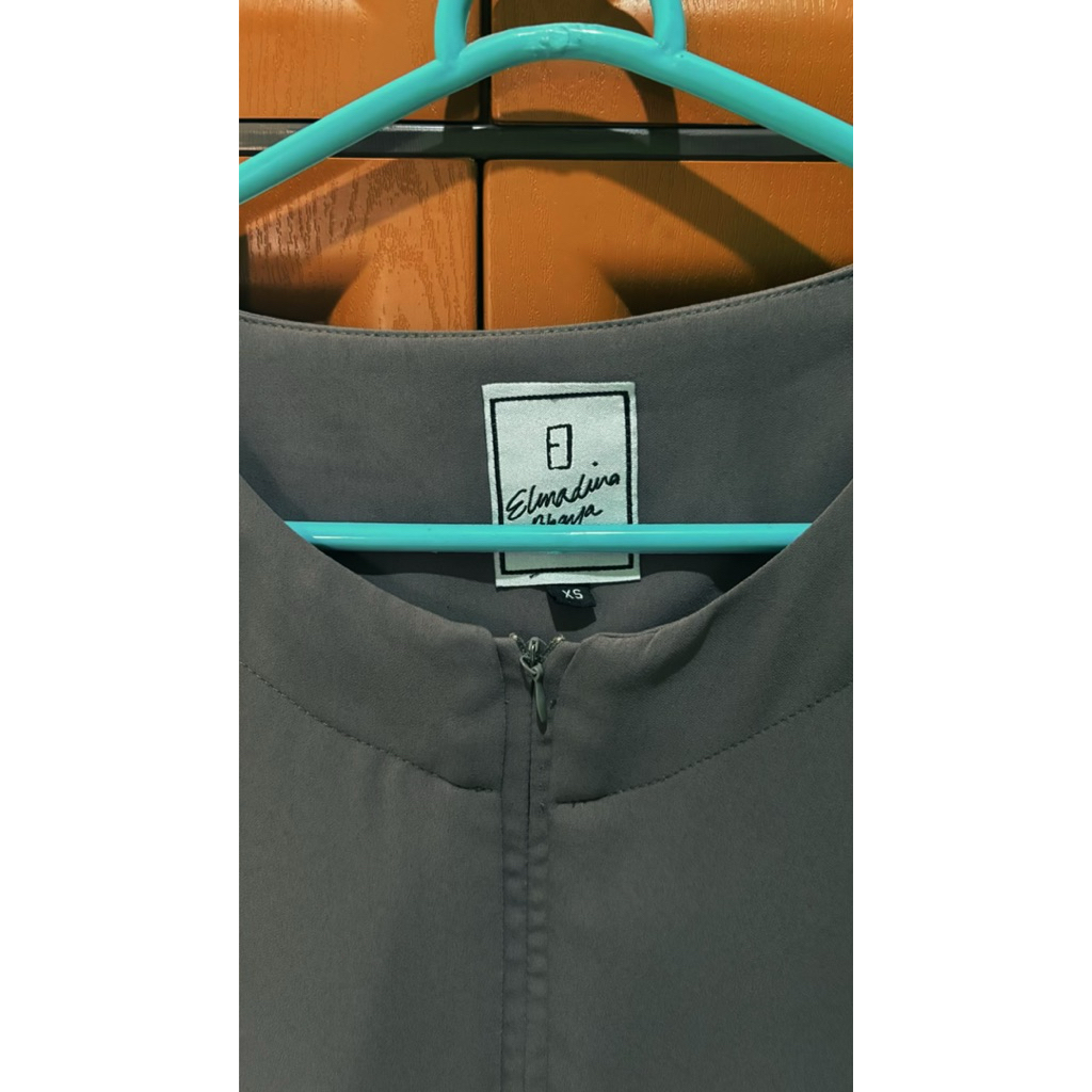 Preloved Pop Abaya Morel by @elmadina.abaya