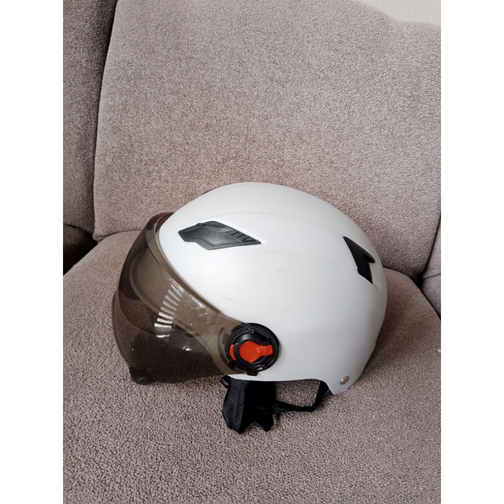 helm sepeda exotic preloved