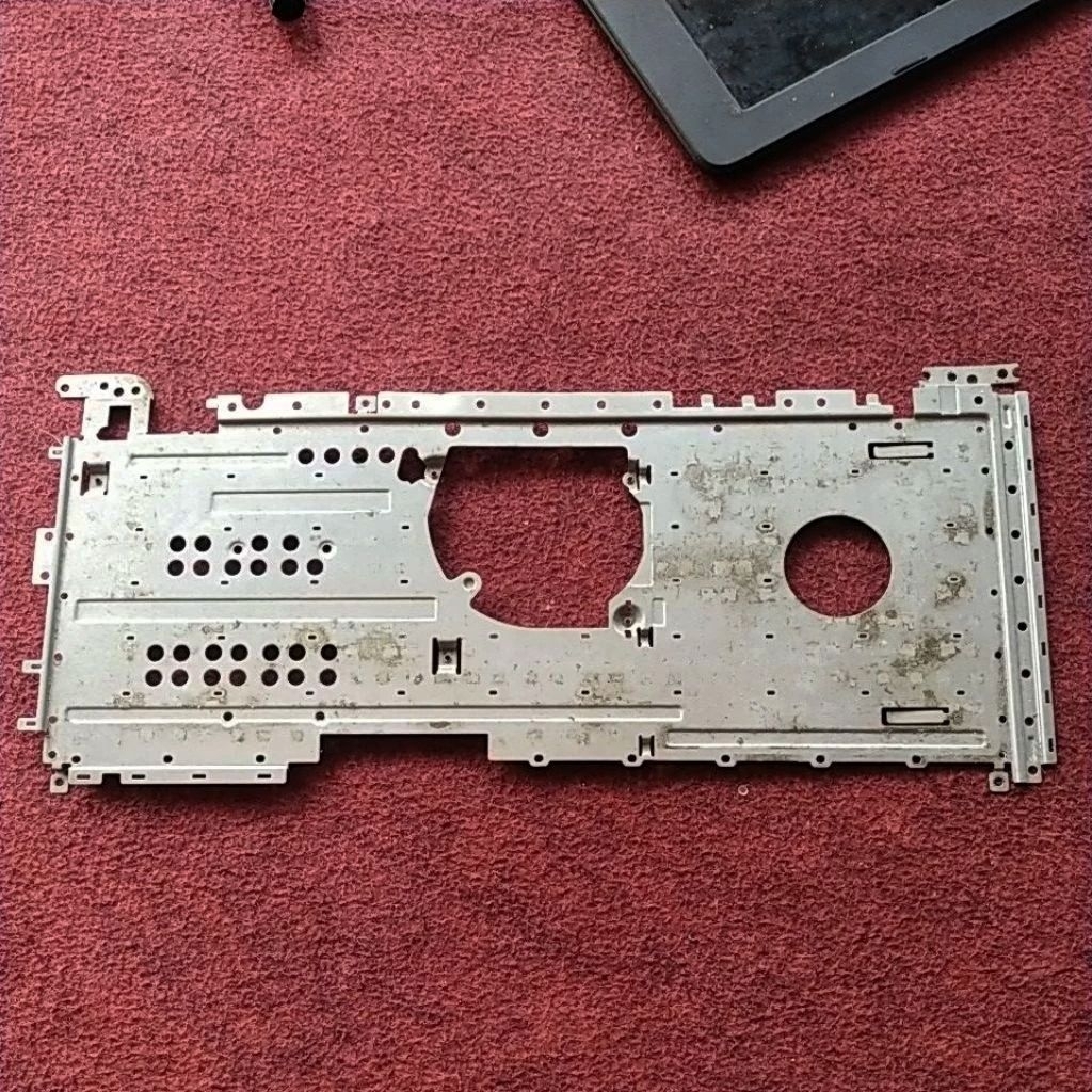 kaleng besi Pelindung keyboard penahan keyboard dudukan mesin motherboard bracket bricket keyboard p