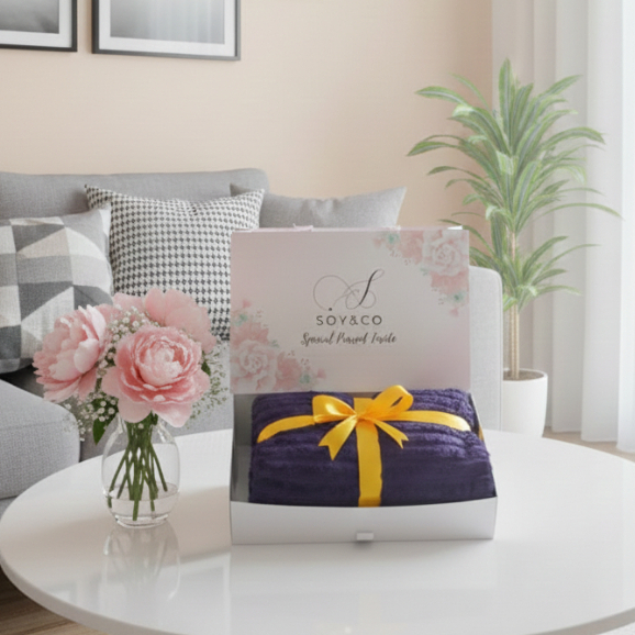 Hampers Soyco Selimut Bulu Polos Embos Salur halus lembut dewasa anak Ukuran 150 X 200