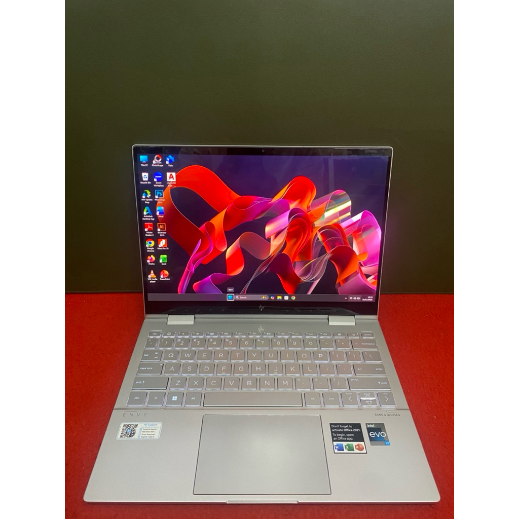 Hp Envy 13 x360 oled 2.8k Intel evo i7-1250U Ram 16/1 tb oled 2.8k touch x360 resmi like new