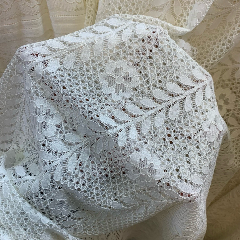 kain brokat premium - kain brokat import - kain brokat meteran - kain brokat [BW]