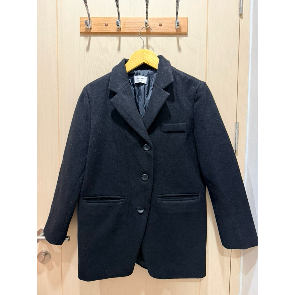 Winter Coat Blazer Hitam Pekat