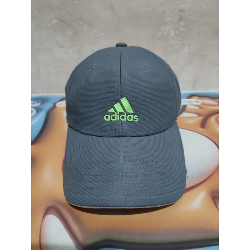 Topi Caps Adidas Aeroready Abu Remaja