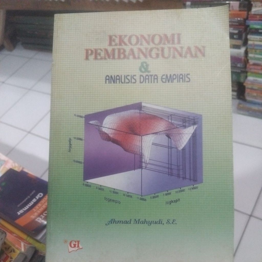Buku bekas Ekonomi Pembangunan dan Analisis Data Empiris