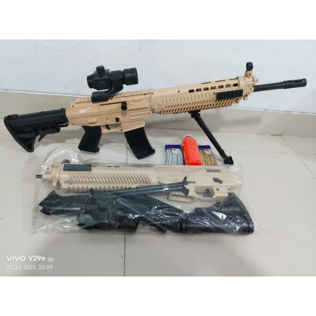 Mainan Lelaki M790 Manual Lampu Dan Laser