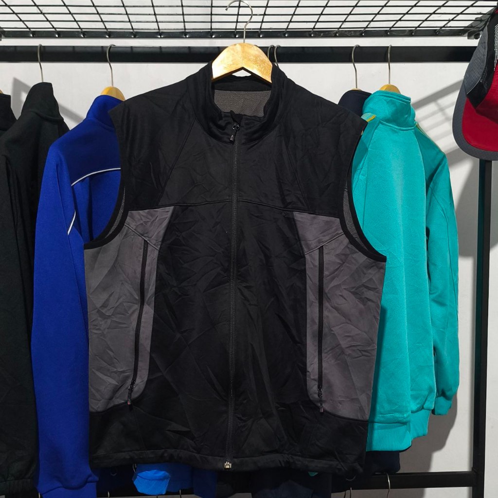 NEPA Vest Outdoor hitam - Rompi LD118