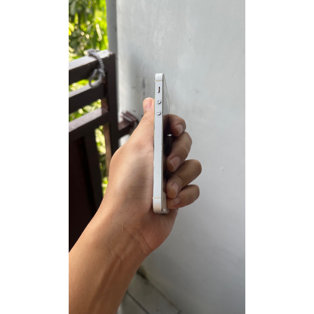 iPhone 5s Matot Bahan Pajangan