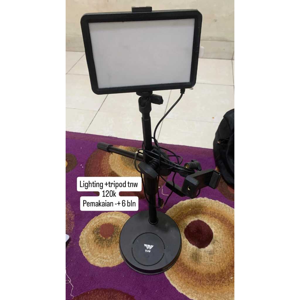 Preloved Tripod (TNW)