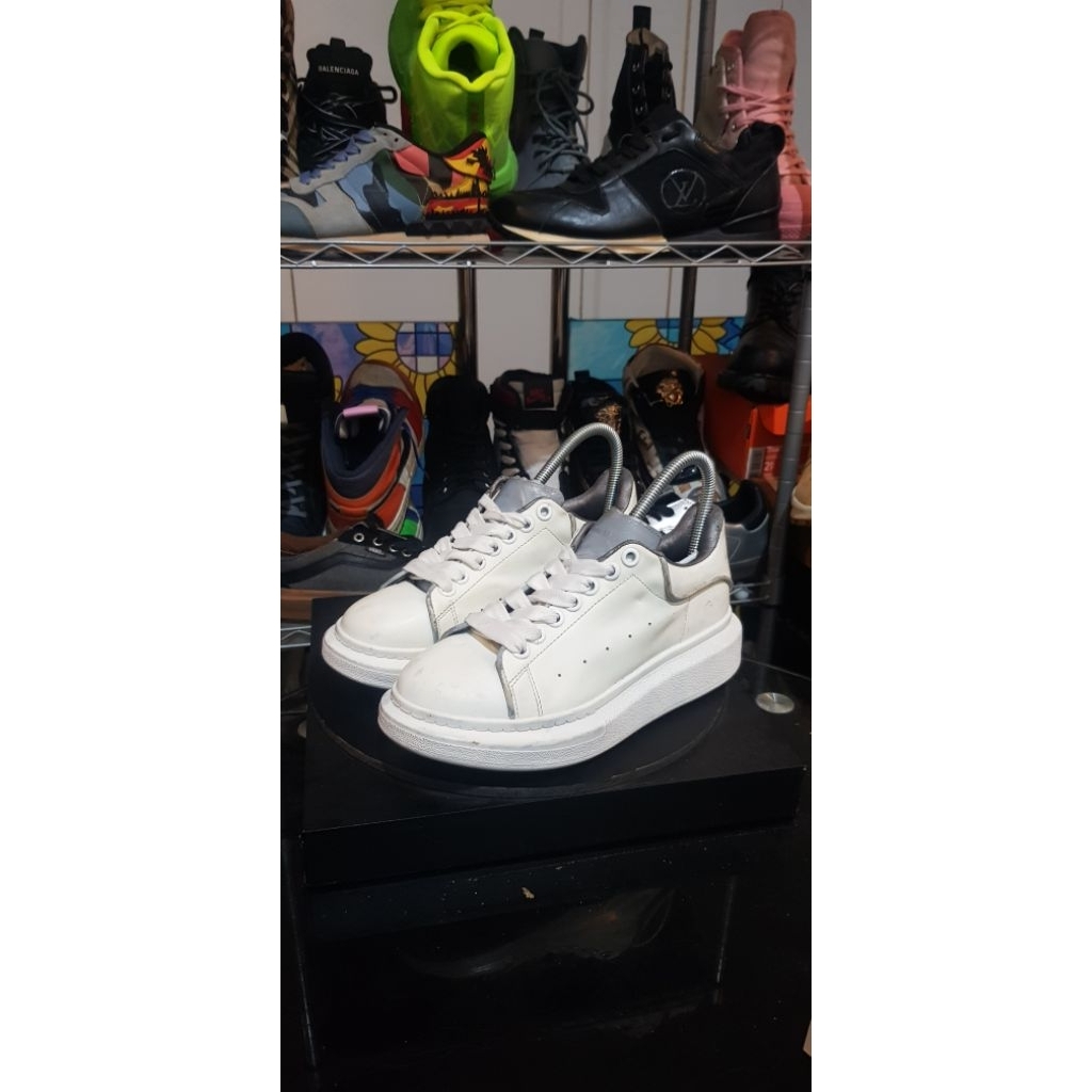 Alexander Mcqueen white elgar size 38