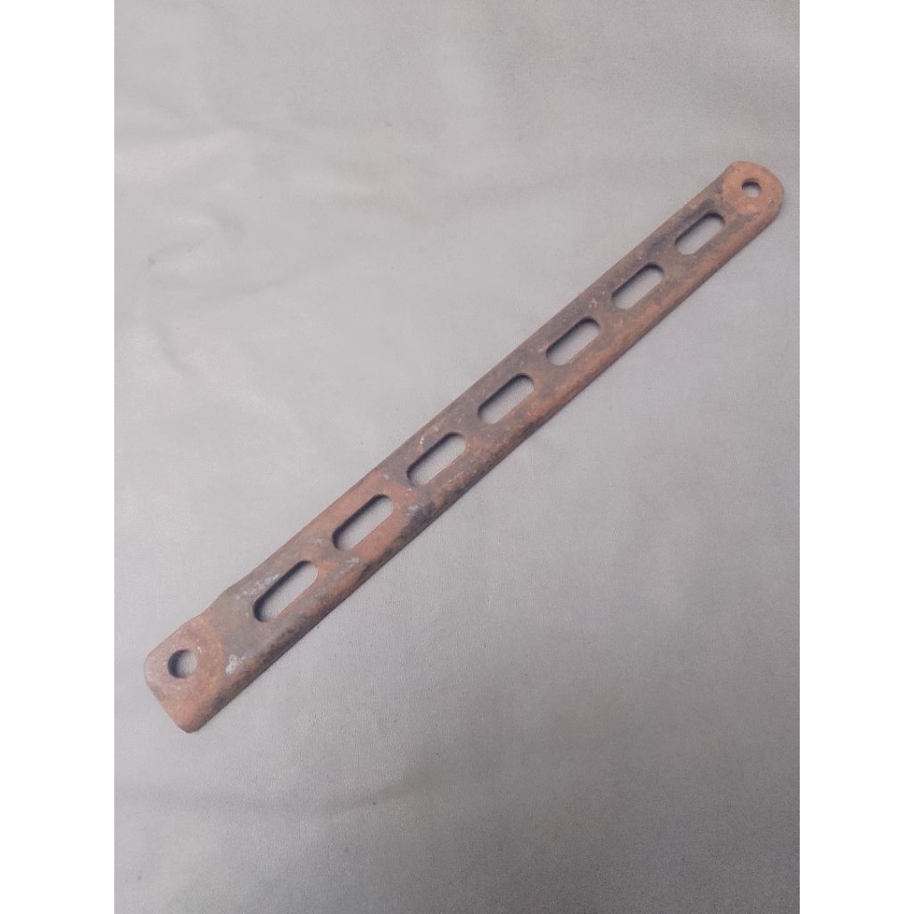 besi stopper stanhub penahan tromol rem belakang Honda Supra  X 100 Supra fit old lama original seco