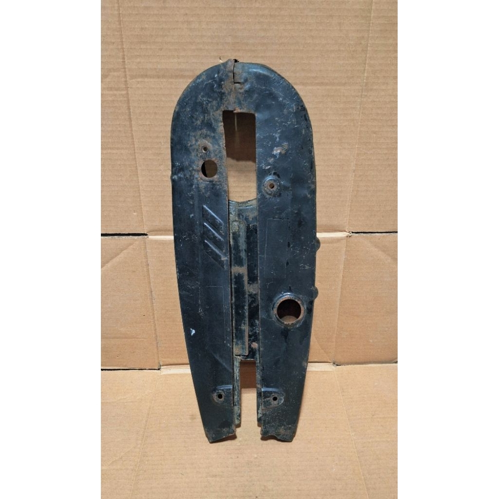 katengkas tutup rantai hitam Honda Astrea grand ori