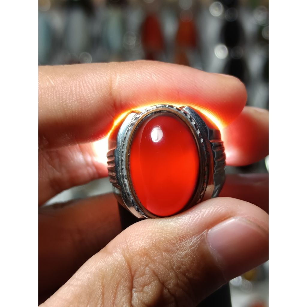 cincin cempaka merah
