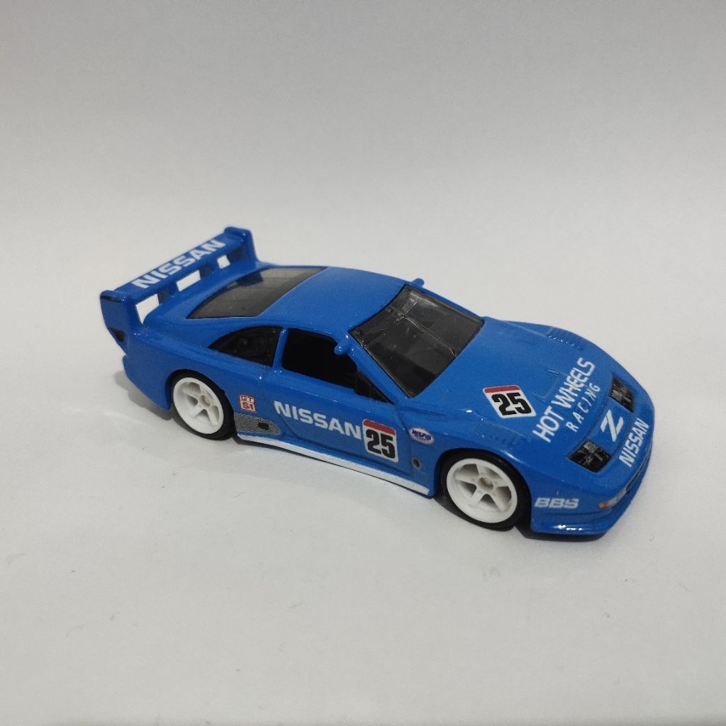 Hotwheels Nissan 300ZX Premium Silhouettes