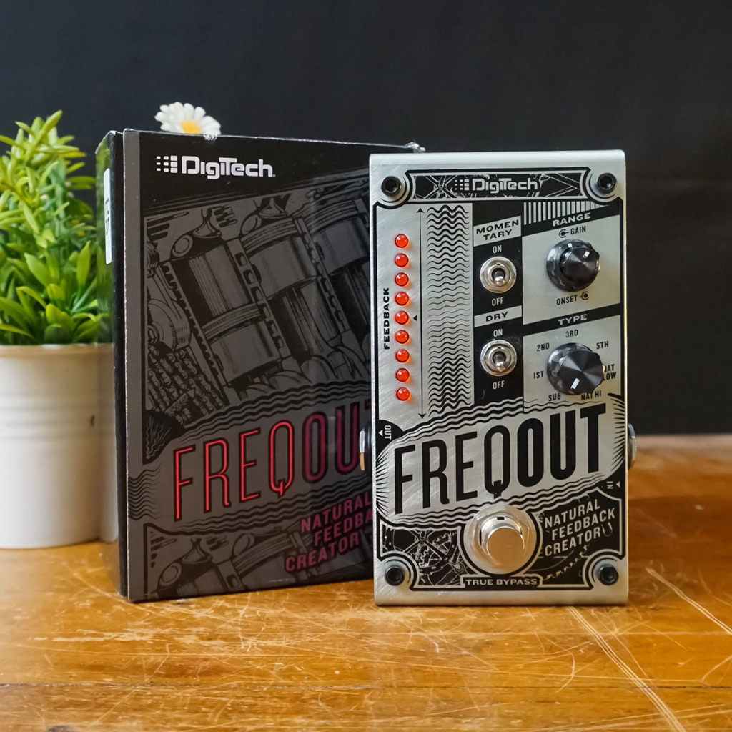 Digitech Freqout Efek Gitar