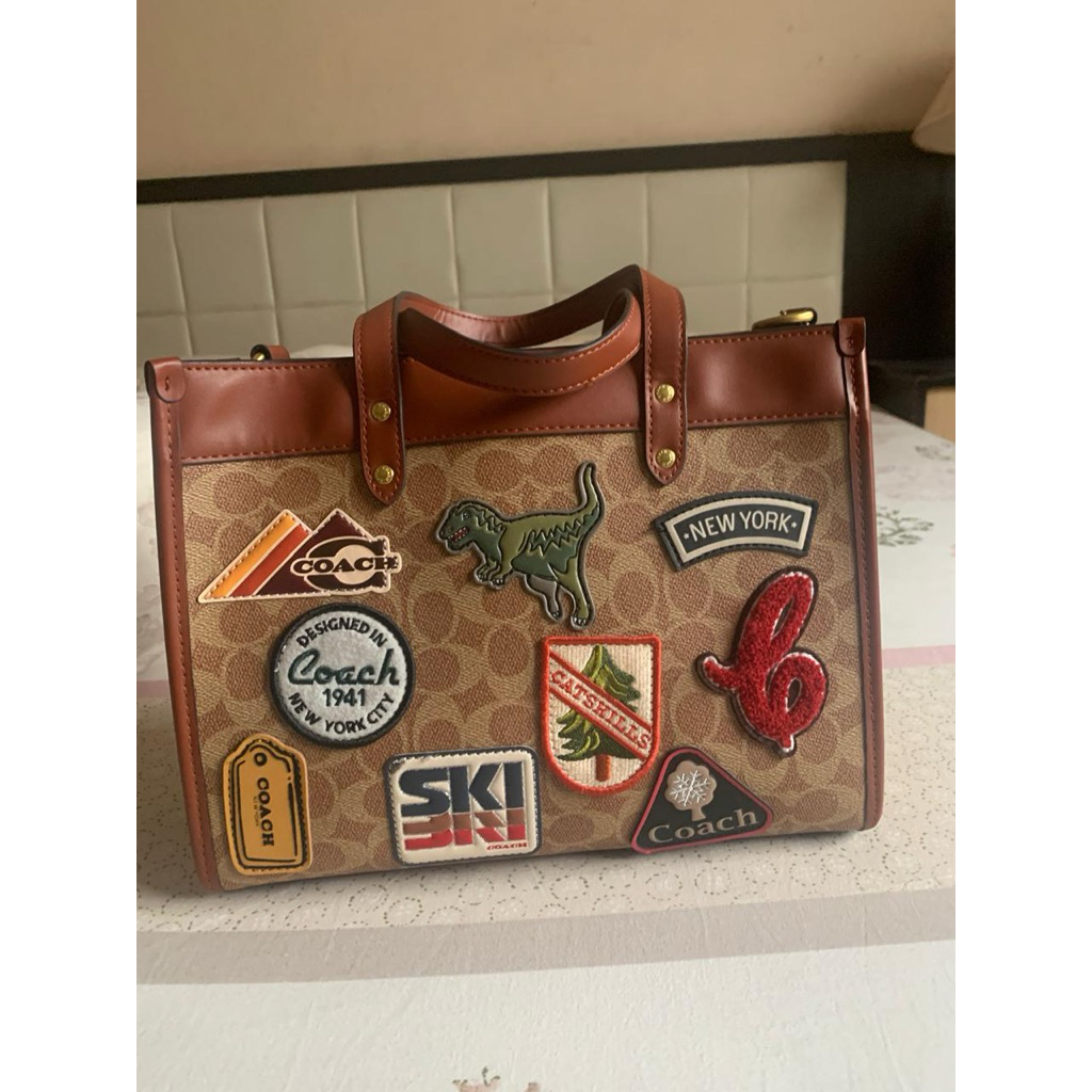 Coach Field Tote Dino