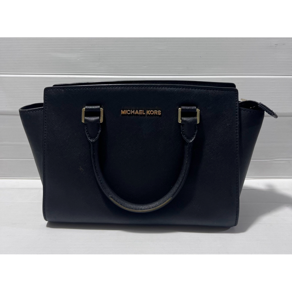 Tas MK Michael Kors Valerie Black Tas Sling Bag Tali Panjang cocok buat kantor / kuliah