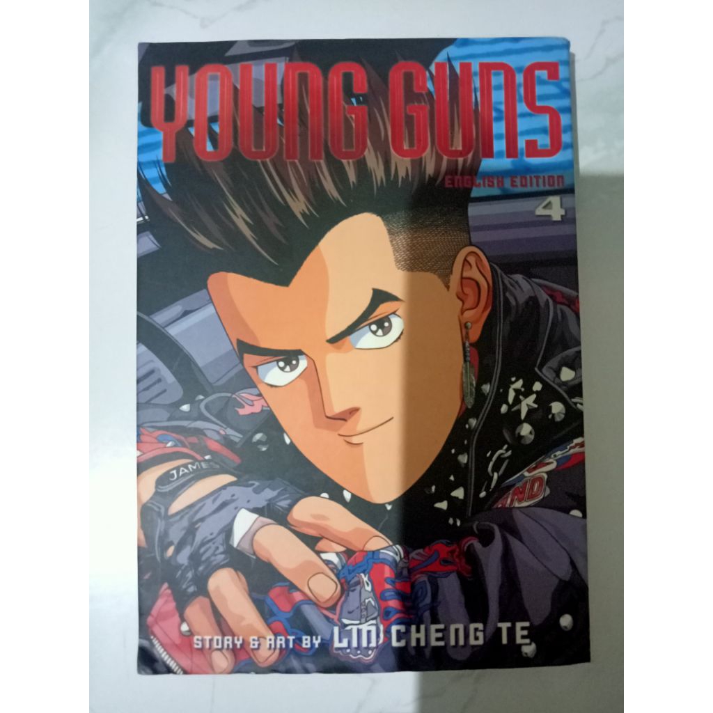Buku komik ori impor Singapura Chuang Yi Young Guns Vol 4 English Edition Lin Cheng Te