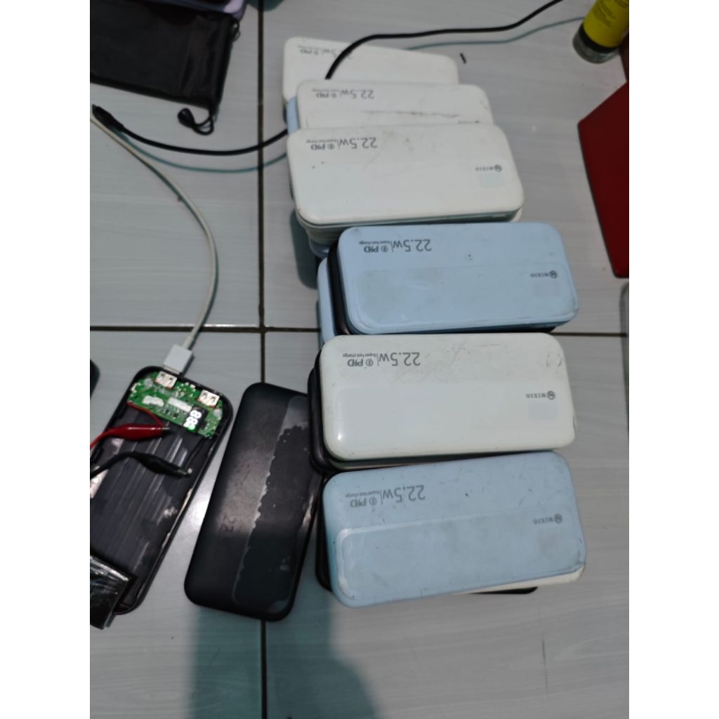 Casing dan Modul Powerbank Fast charging 22.5Watt Merk MIXIO