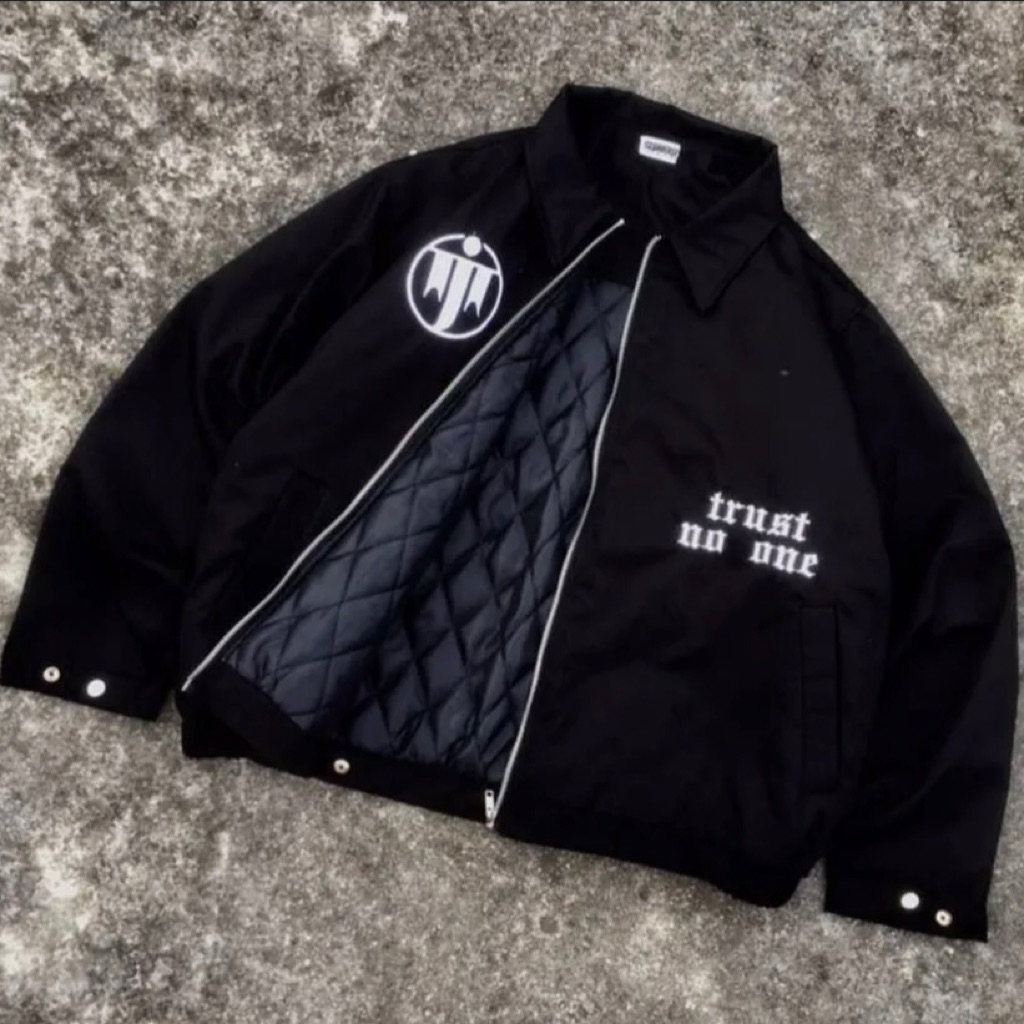 Wj Jakarta Mistery Workjaket  Boxy Nylon Cringkle Free Keychain