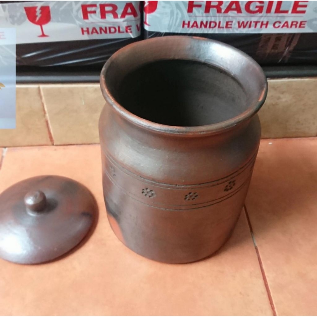 lodong gerabah tanah liat