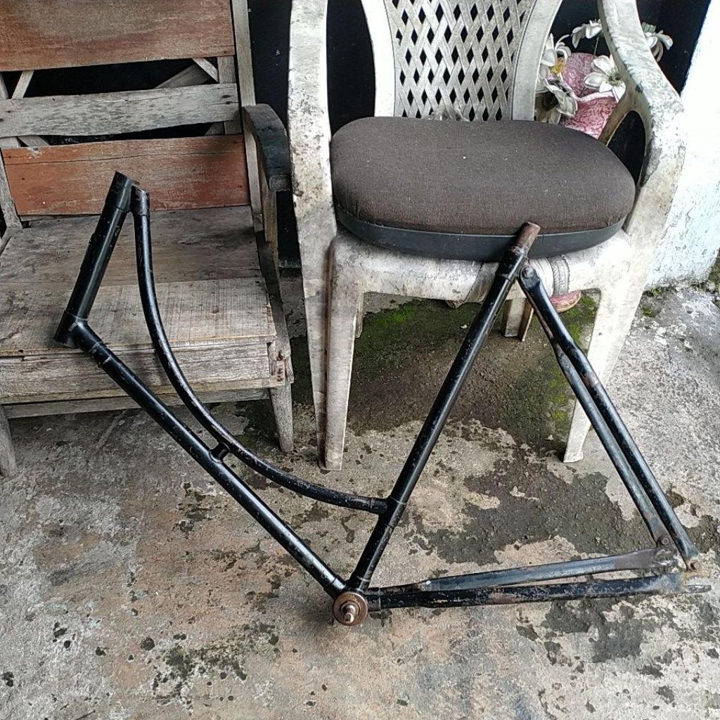 frame sepeda onthel tua gazelle lokal