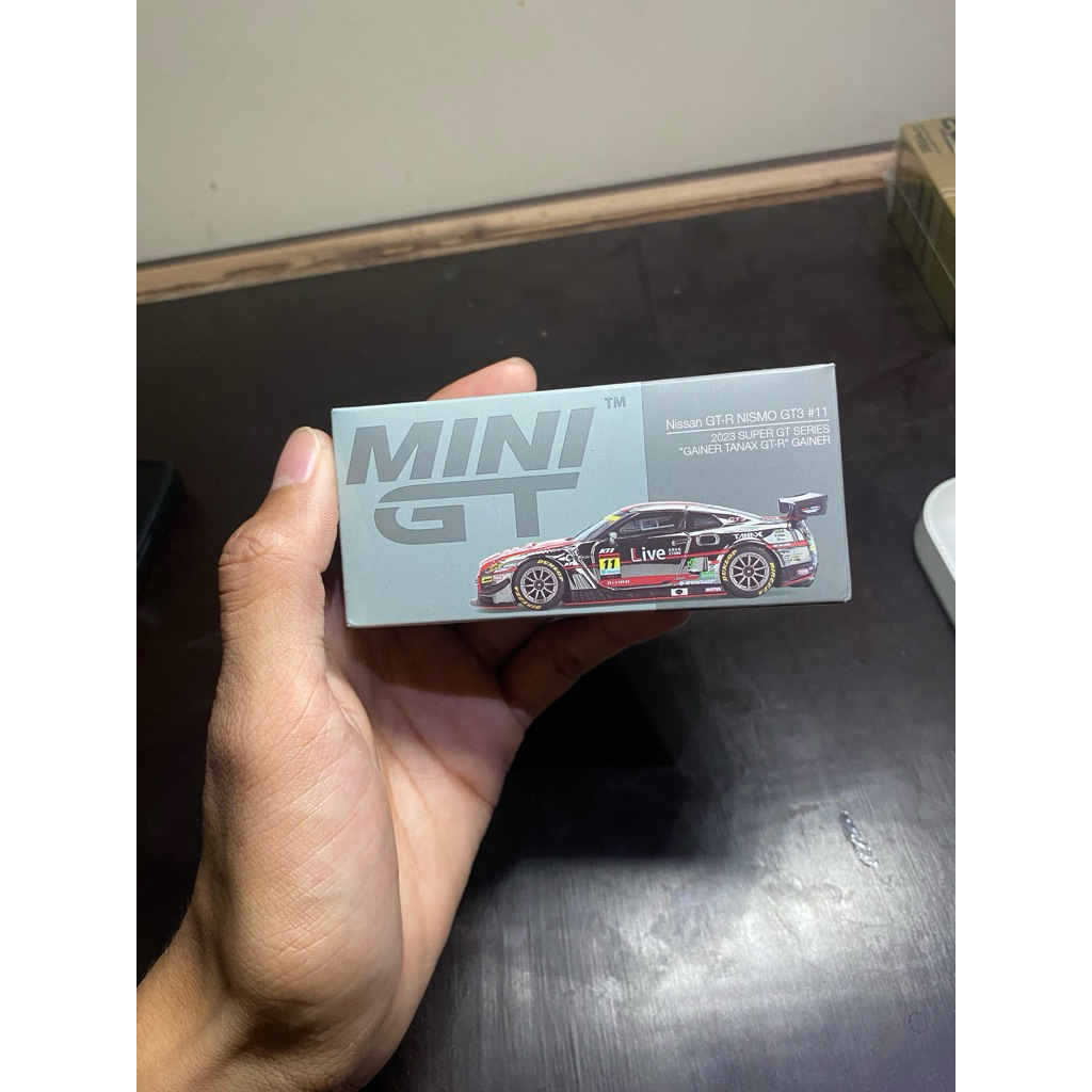 Mini GT Nismo GT3 R35