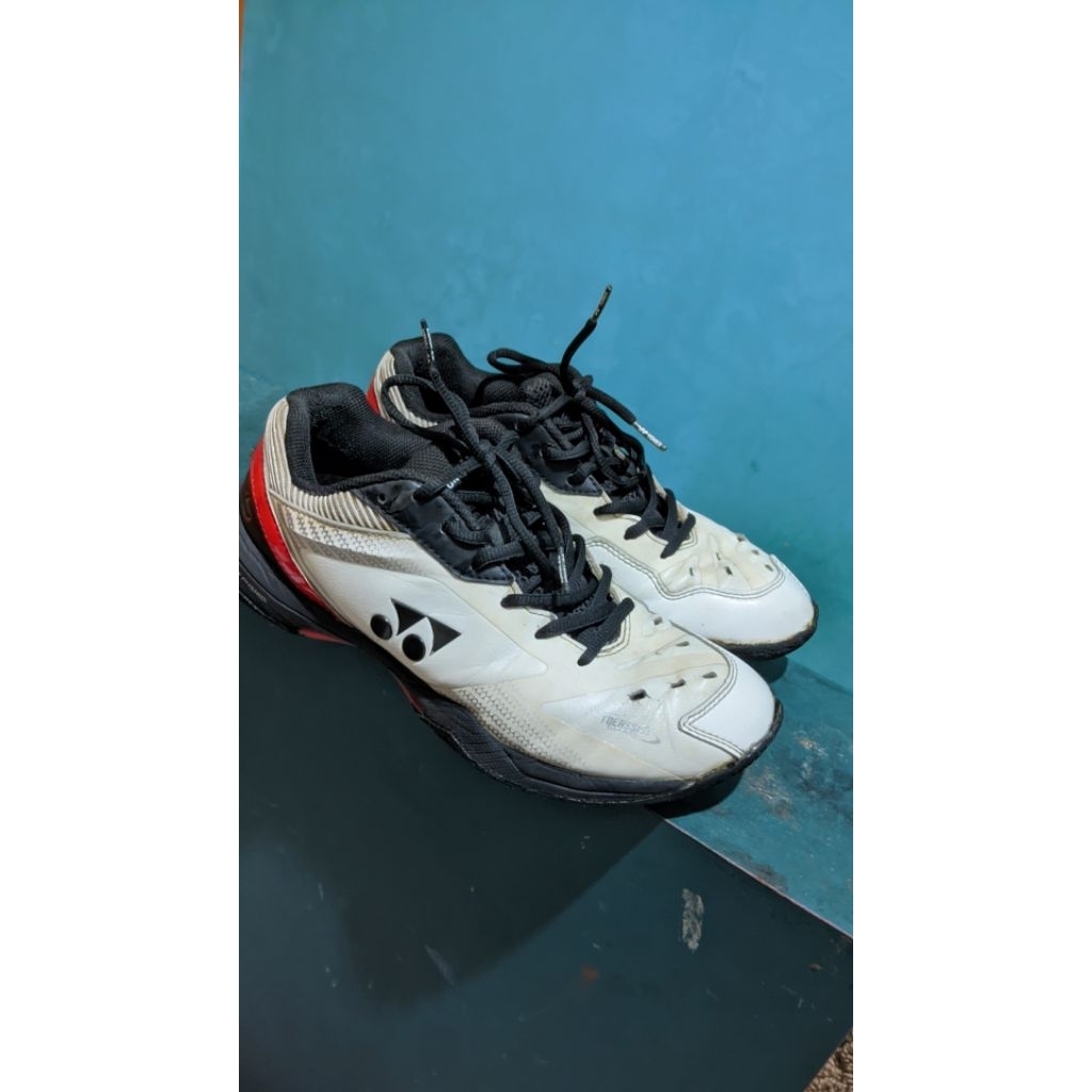 Sepatu Badminton Yonex SHB 65 Original Second preloved bekas