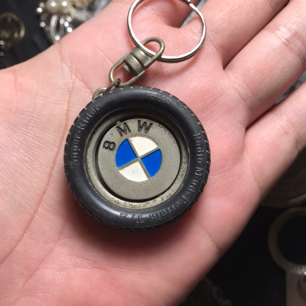 Vintage Bmw Keychain william F1 team  Tire keychain