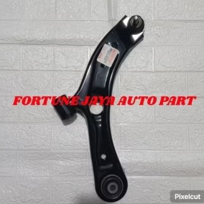 Lower Arm Assy Sayap Suzuki Ertiga kanan ORIGINAL