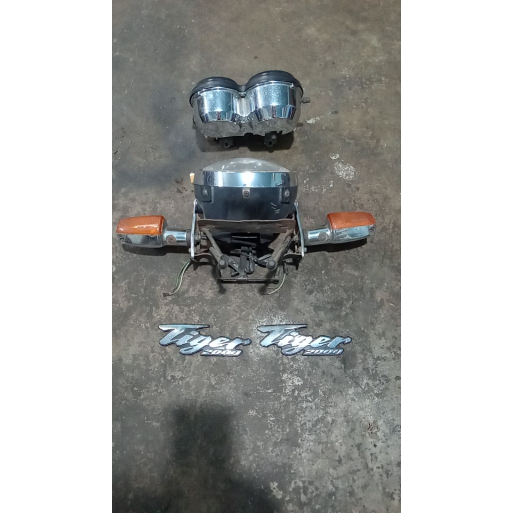 Lampu Depan Honda Tiger Lama Bekas Copotan Motor