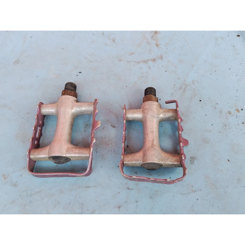 Pedal alloy as besar sepeda mtb jadul marking belakang Z di as marking CRMO NORMAL TIDAK OBLAK - PED