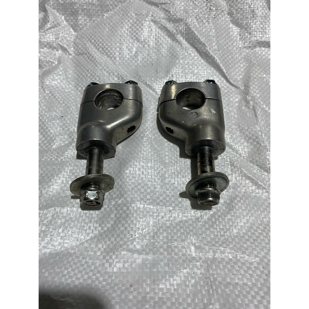 Raiser klem stang kancingan stang CRF 150L original lepasan copotan motor