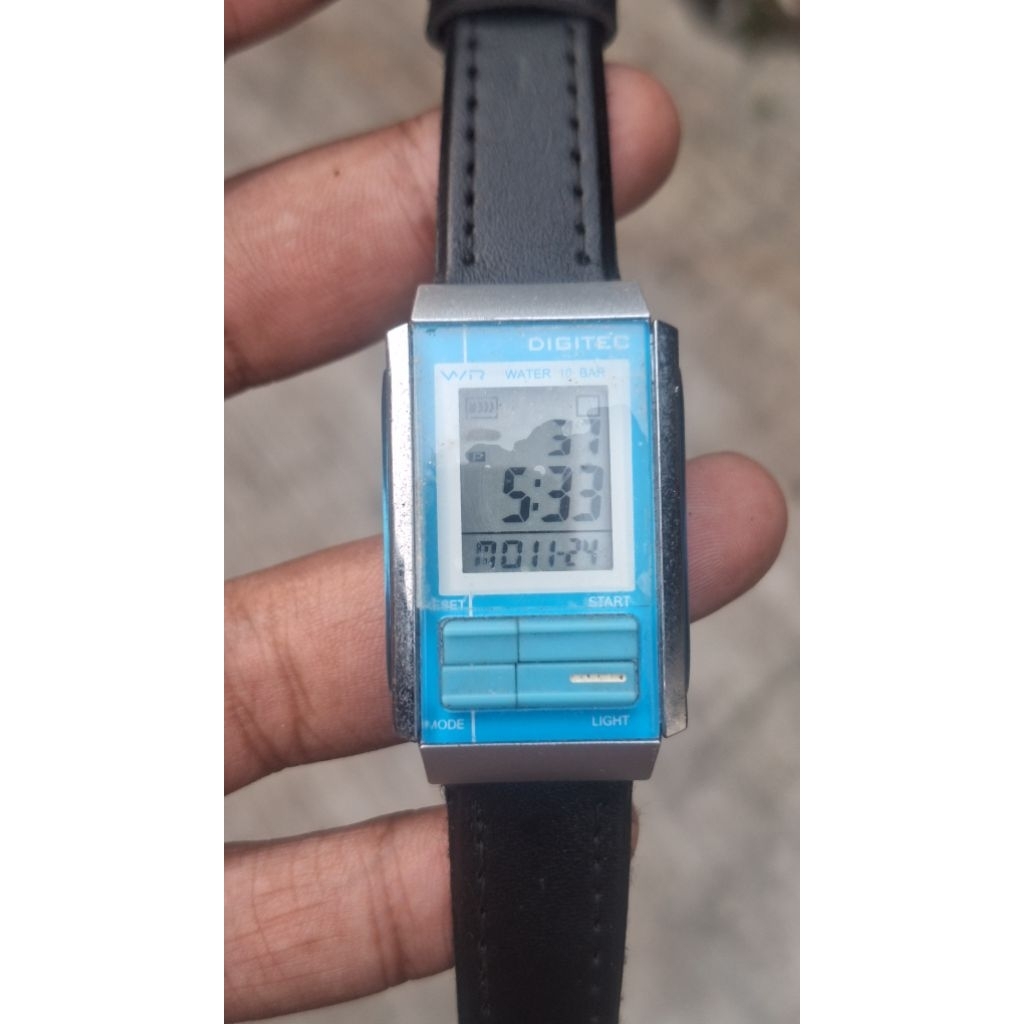 Jam Tangan Digitec DG-3052 mirip csLA201w