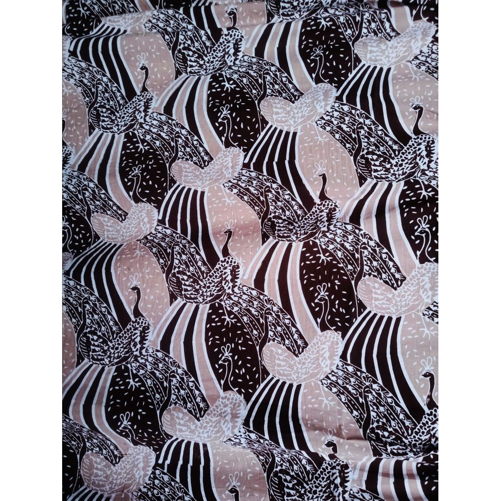 BATIK SEMI TULIS MOTIF MERAK NGIBING