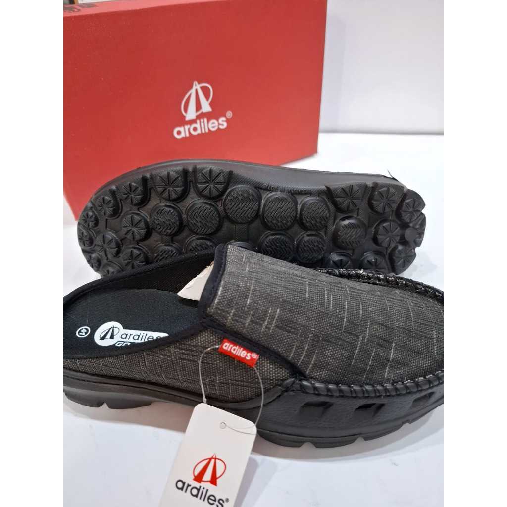 SEPATU SELOP ARDILES PUMBA SANTAI PRIA 39-43