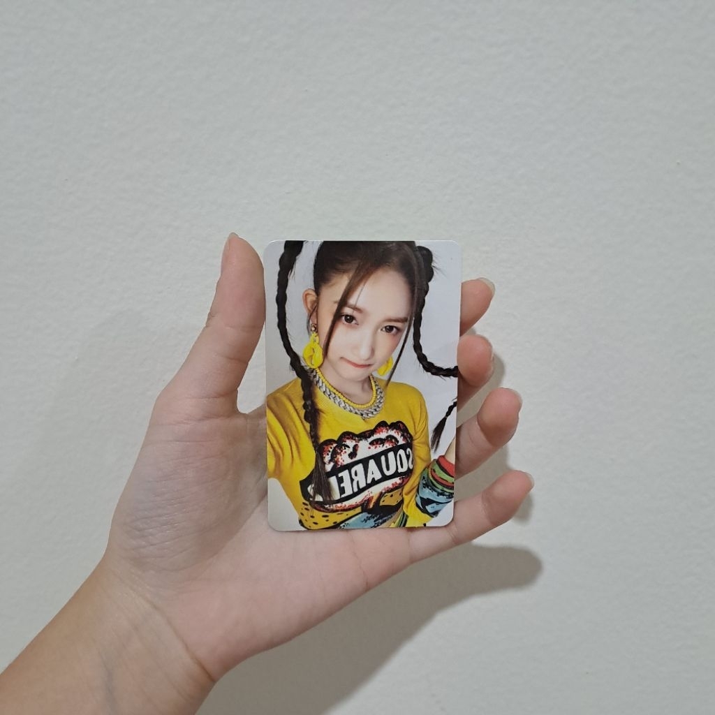 LEESEO IVE: 'After like' ver. 2 | official photocard