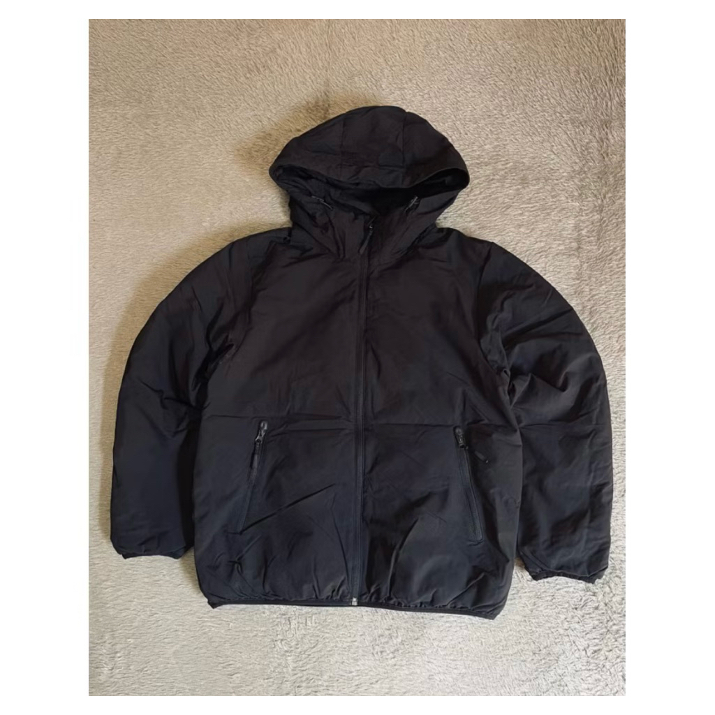 GU SEAMLESS WINTER JACKET