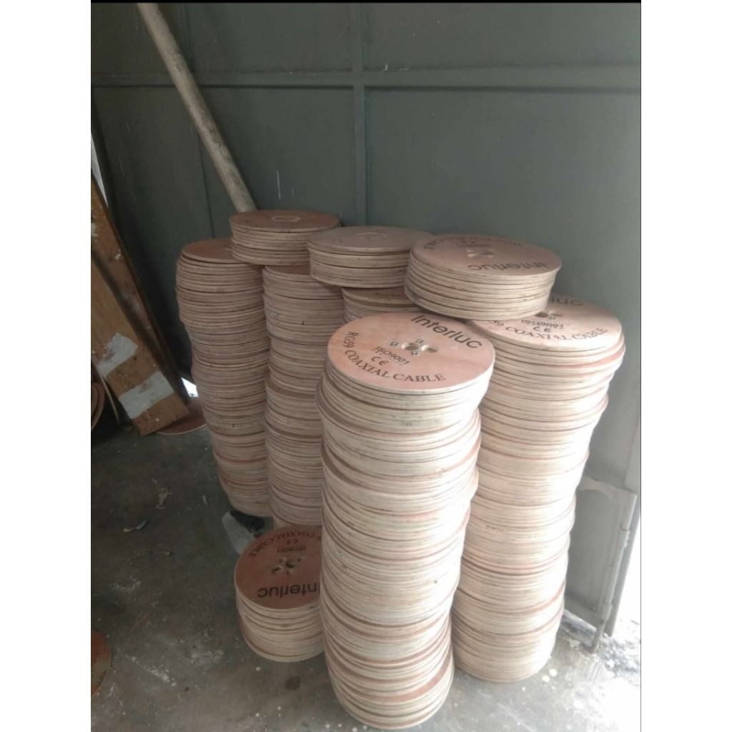 promo beli 3 gratis 2 , triplek bulat diameter 33,4 cm , tebal 8-9 mm