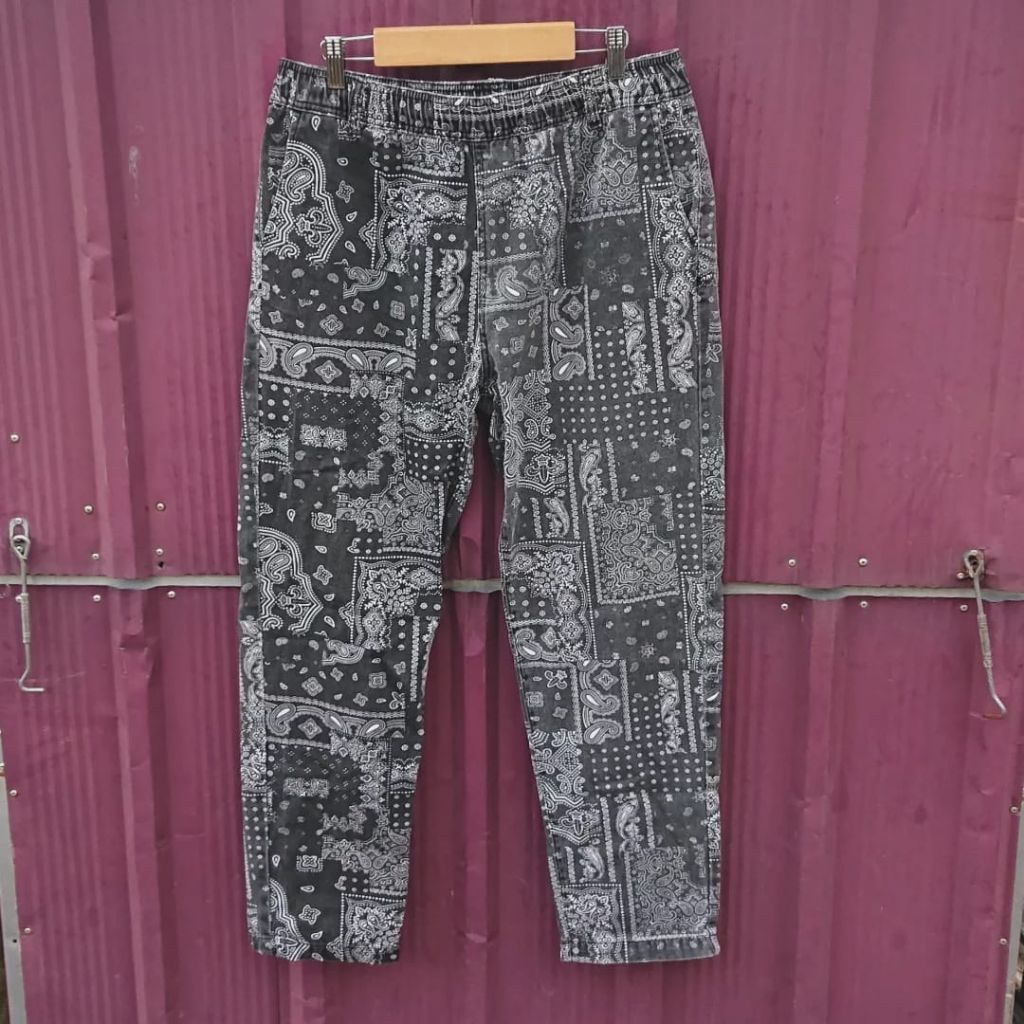 celana Paisley bandana jungle strom