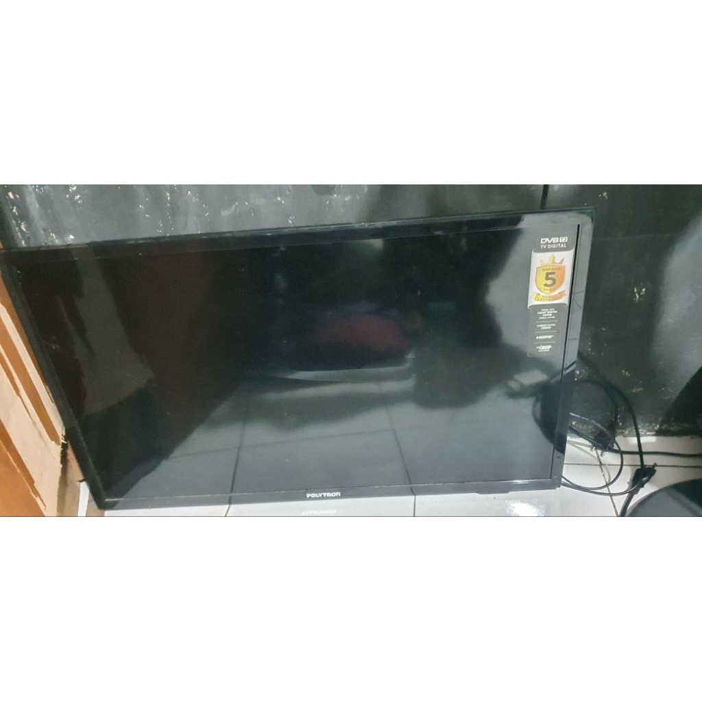 tv polytron 32 inc russk lcd