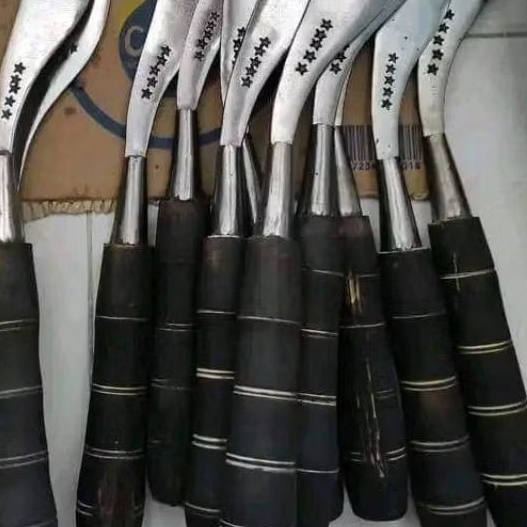 Alat Pertanian/arit/rumput