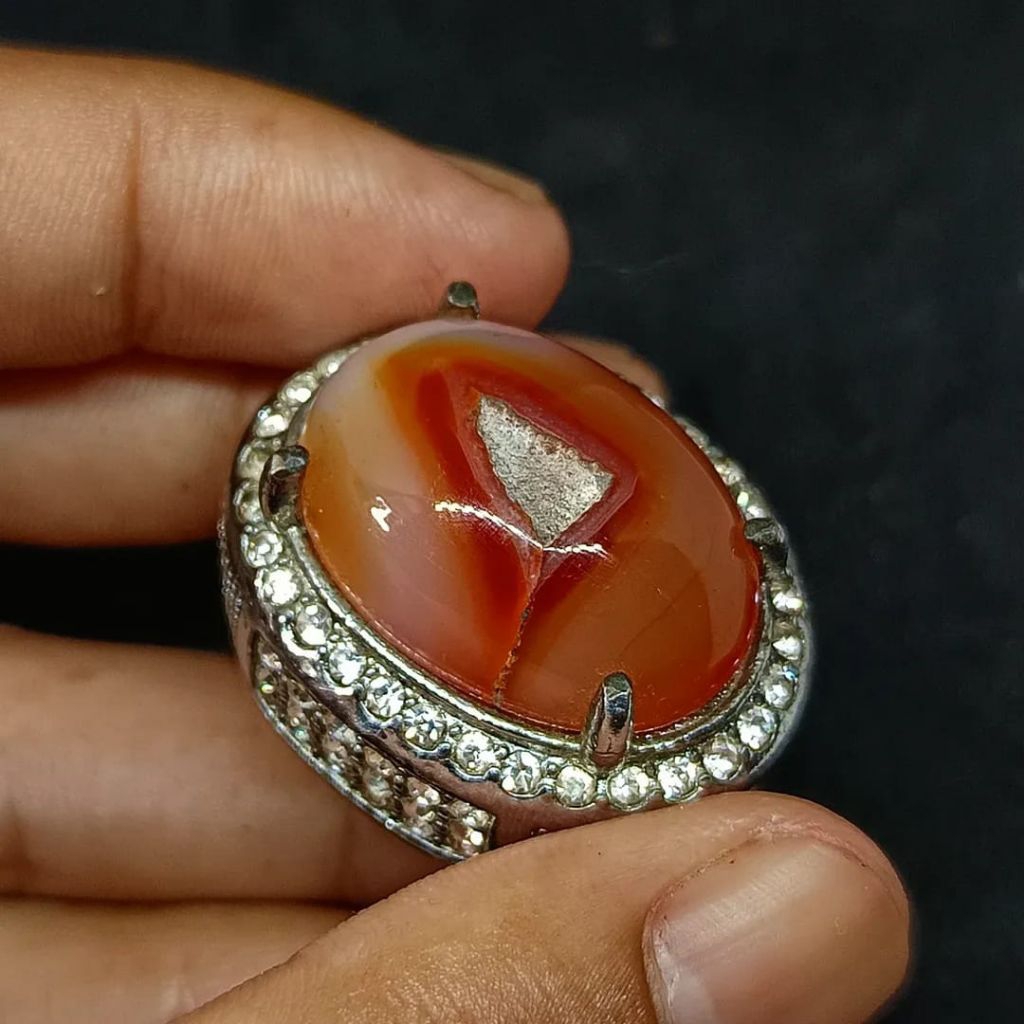 BATU AKIK COMBONG ANTIK (ASLI ALAM)