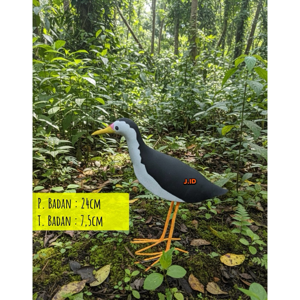 Patung pikat burung ruak ruak