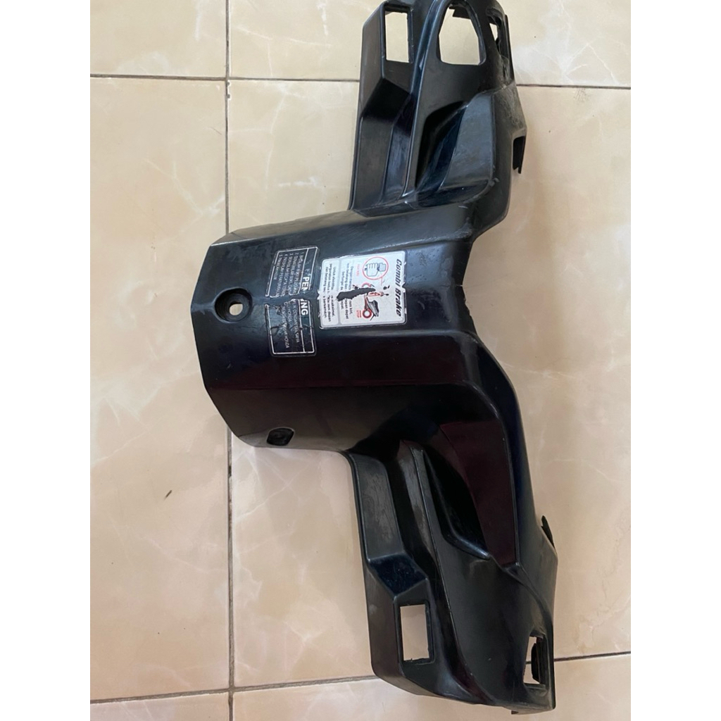 Batok Belakang VARIO KZR ISS Original Copotan Minus