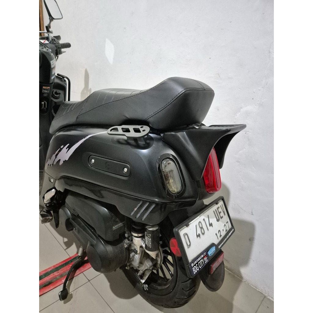 Ducktail Yamaha Fazzio